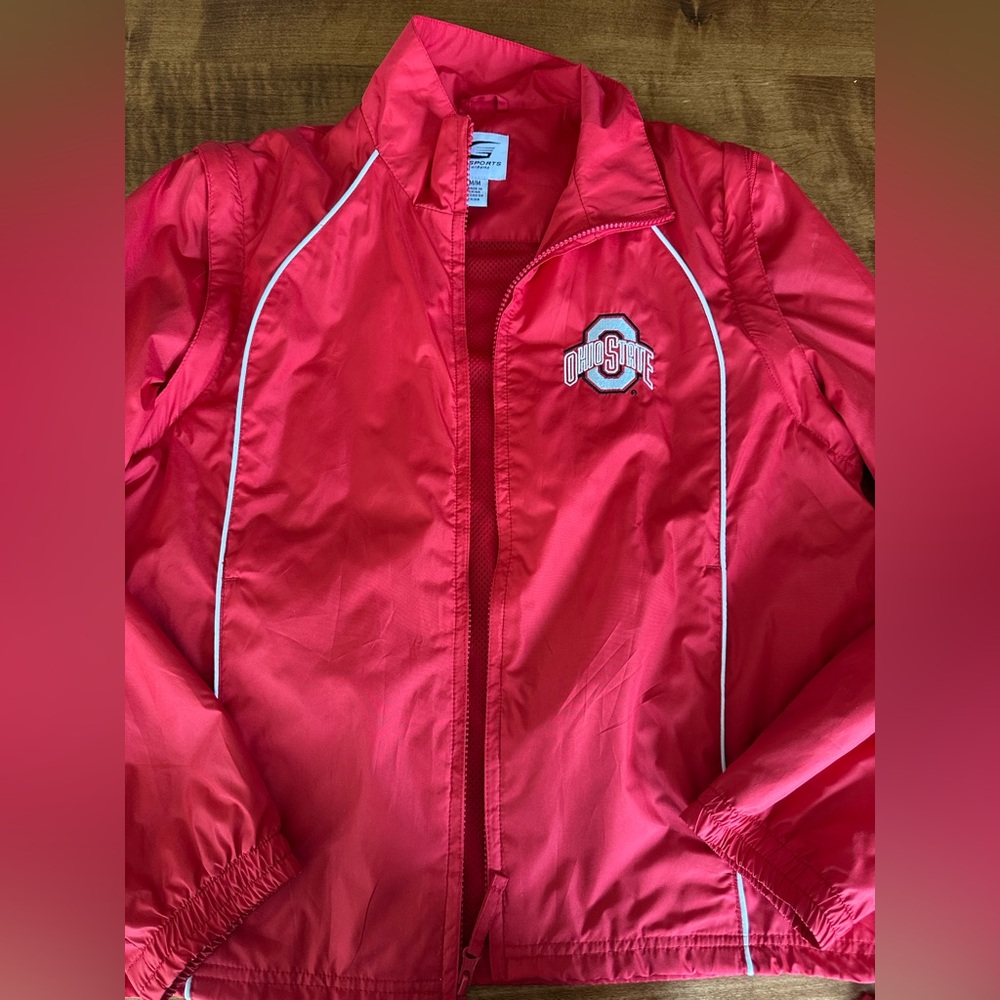 G3 Sports Ohio state buckeyes windbreaker jacket with zip off sleeves.
